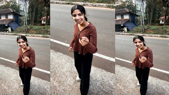 Beautiful College Indian Slim Gf Fucked With Lover - Auntymaza