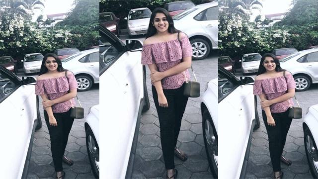 Real Sexy Indian Hot Wife Ball Licking Session - Auntymaza