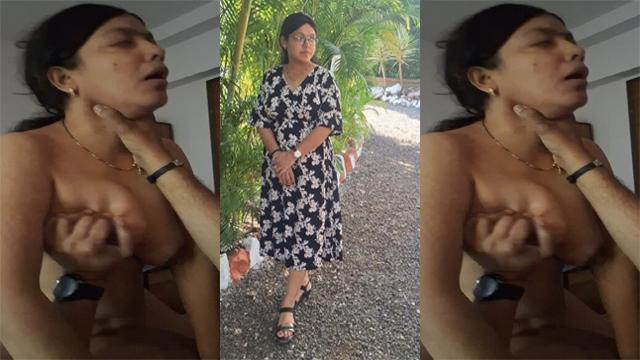 Real Cuckold Priya Bhabi Wild Riding Horny - Auntymaza