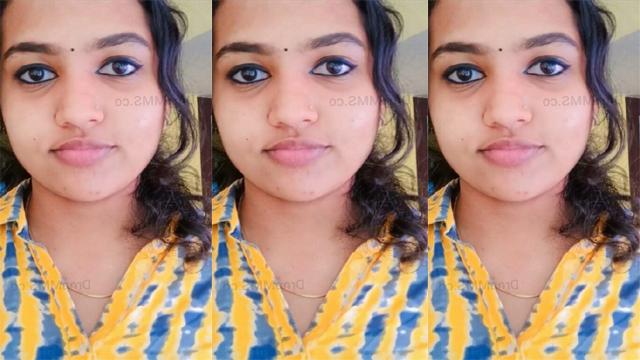 Mallu Girl Showing Boobs and Pussy to Lover in Video Watching - Auntymaza