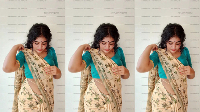 Mallu Curly Teen Girl Nude Showing Watch - Auntymaza