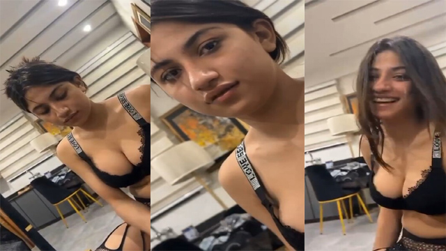 Beautiful Paki Mals Fingering Chudai Video - Auntymaza Beautiful Paki Mals Fingering Chudai Video - Auntymaza